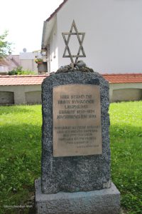 Laupheim-07-Juedischer-Friedhof