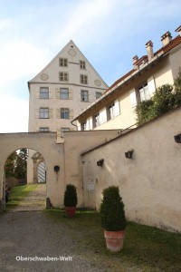 Eintritt auf die Anlage von Schloss Achberg